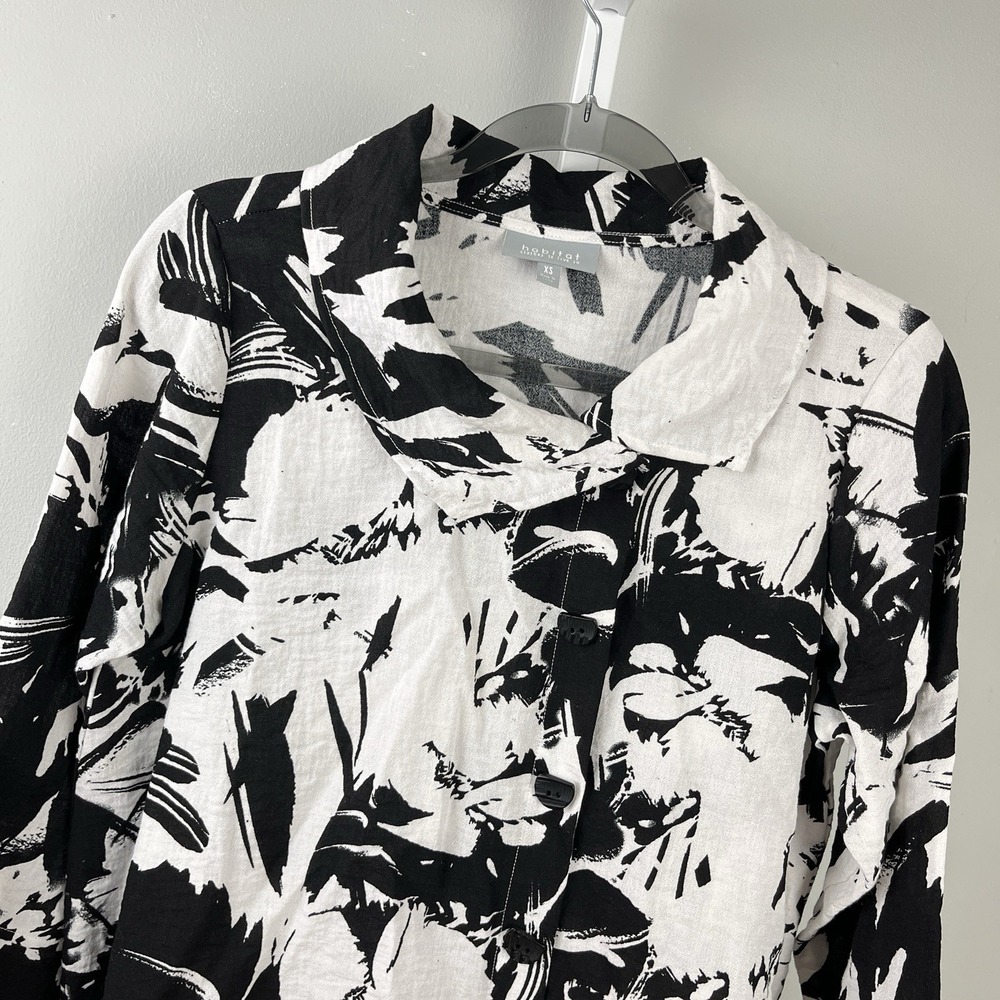 Habitat Clothes to Live In Button Front Top Womens XS Black White Lagenlook